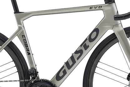 Gusto Bici da Strada EVO DB SPORT TE 105 Di2 12v