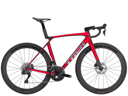 TREK Madone SL 6 Gen 8 Gloss Fury Red/Matte Deep Smoke 2026
